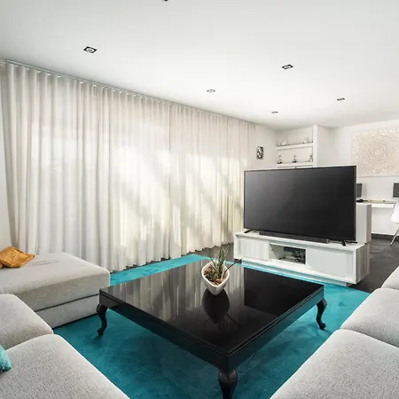 빌라 Host Wise - Luxurious House With Private Salt Pool