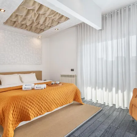 Host Wise - Luxurious House With Private Salt Pool * Ferragudo (Faro)