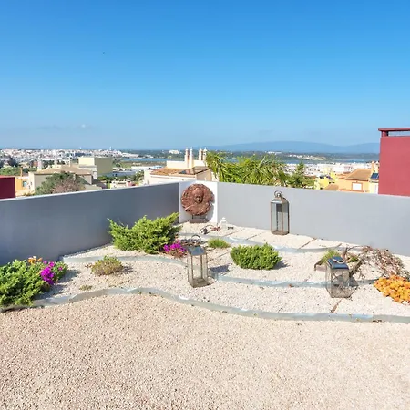 Host Wise - Luxurious House With Private Salt Pool Villa *